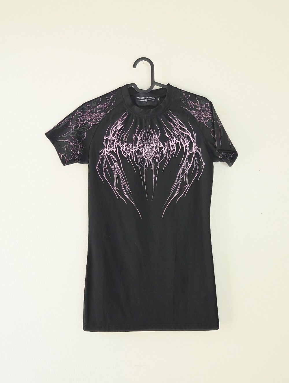 Breathe Divinity compression shirt Drunge Rock Goth Punk Size Medium